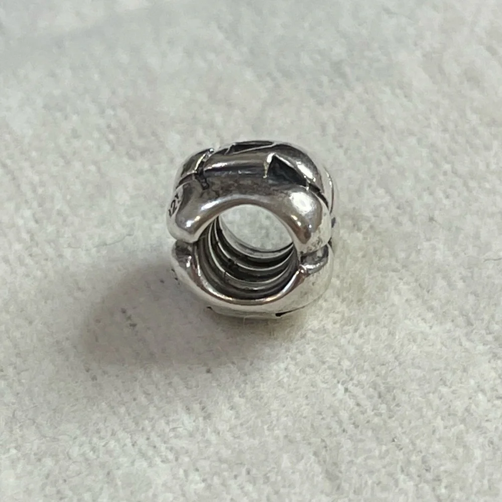 Pandora Jack-O-Lantern Pumpkin Charm - Picture 4 of 12